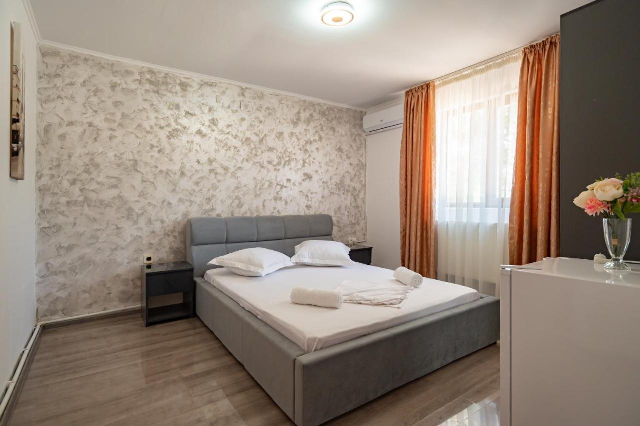 Pensiunea Beta Mamaia Nord Hotel Năvodari Екстериор снимка